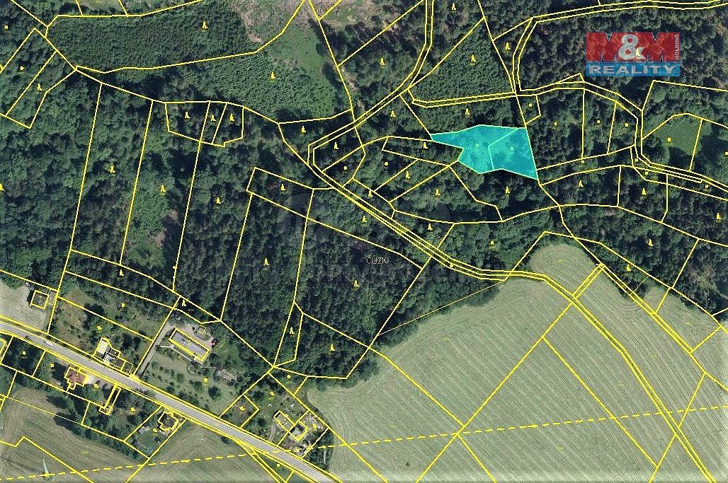 Louka, 1 932 m²