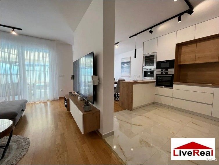 Byty, 987 66, Zahraničí