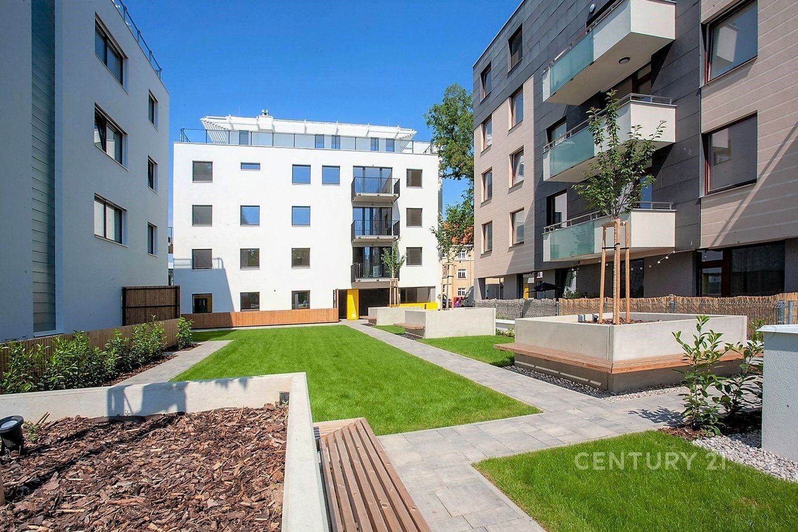 Prodej byt 3+kk - Pod dvorem, Praha, 104 m²