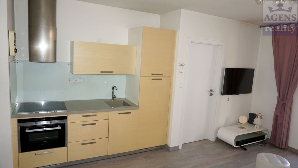 2+kk, Rečkova 1652/4, Praha, 51 m² - 2