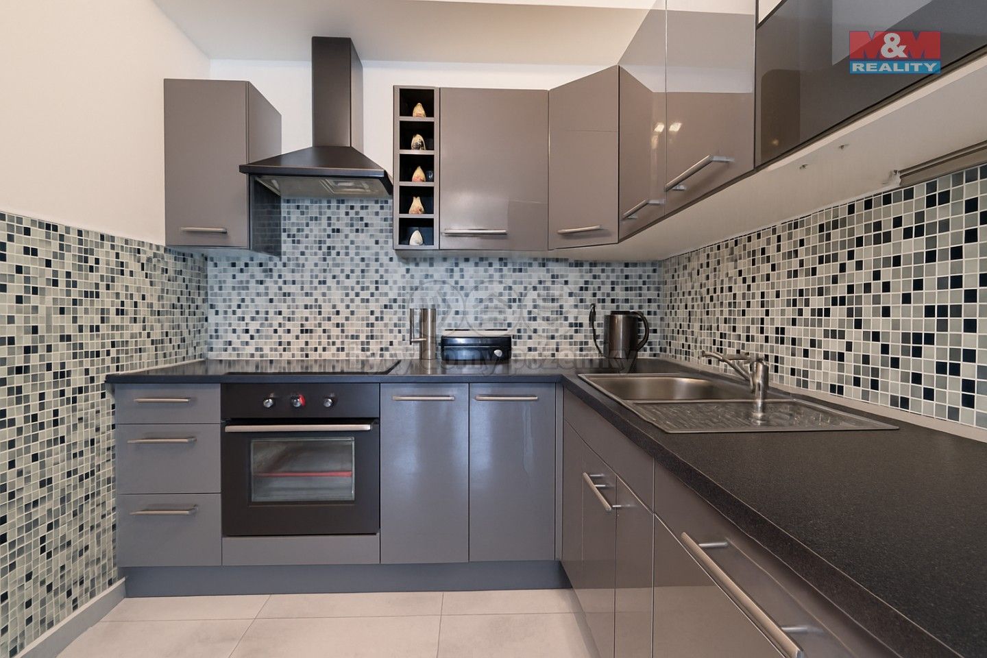 Prodej byt 2+kk - Penízovková, Praha, 41 m²