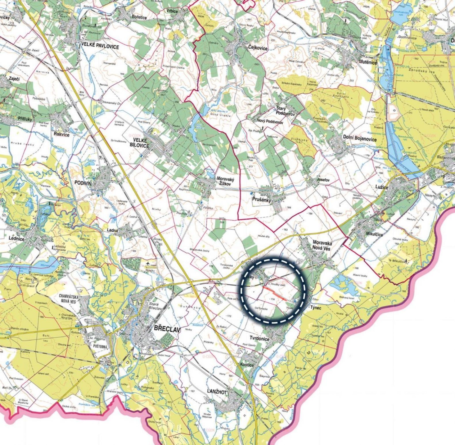 Zemědělské pozemky, Týnec