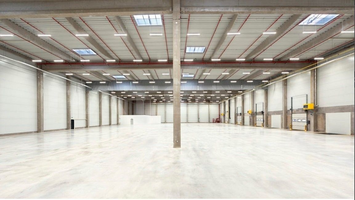 Sklady, Tyršova, Vejprnice, okres Plzeň-sever, 16 000 m² - 2