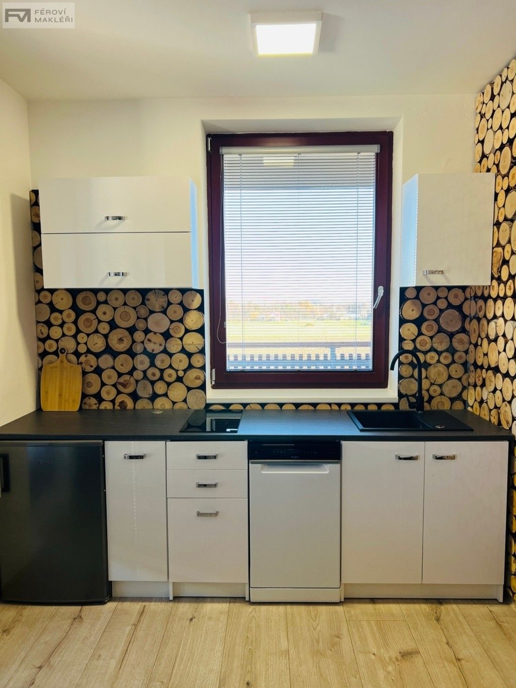 Pronájem byt 1+kk - Čeladná, 39 m²