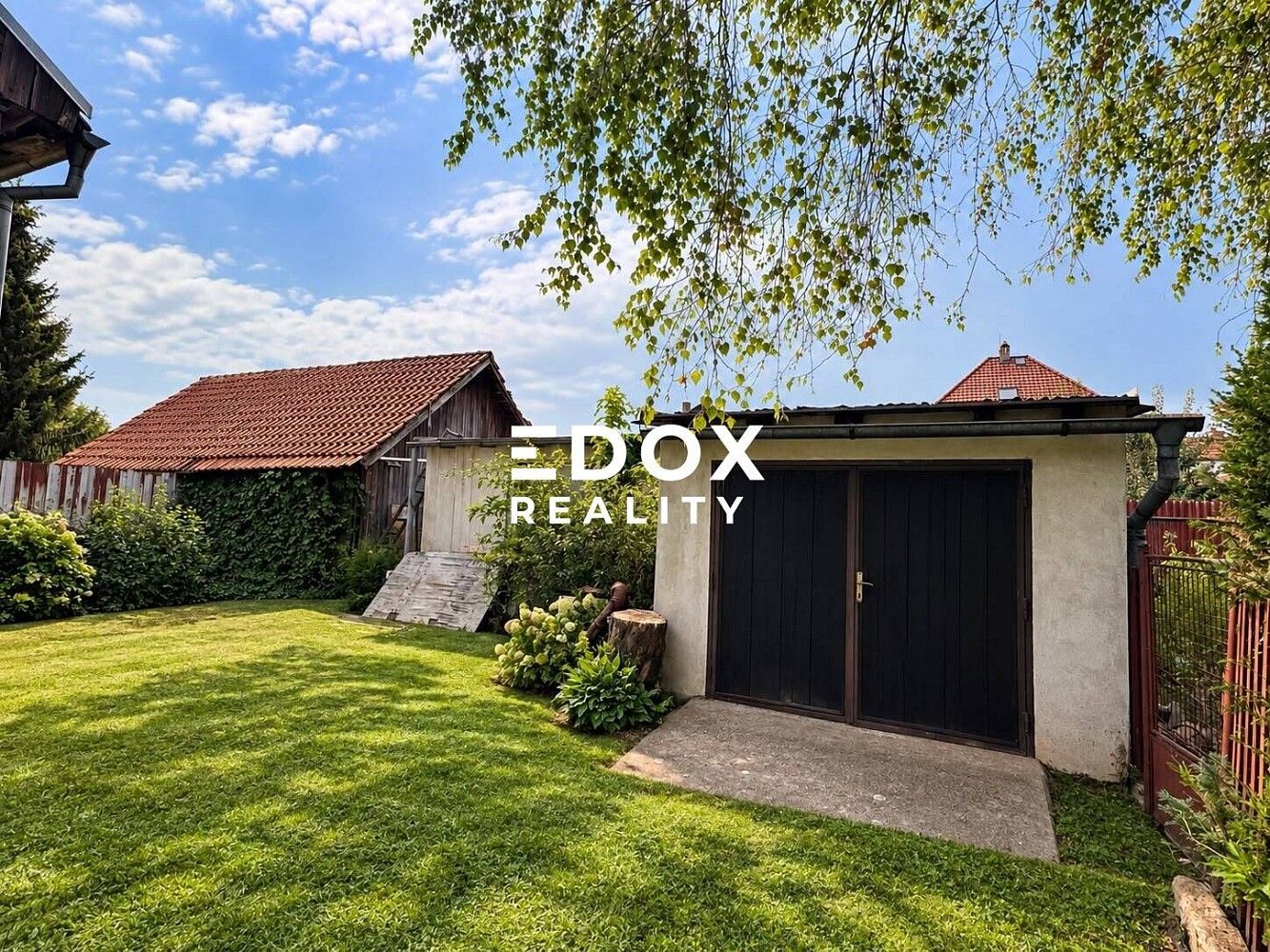 Prodej rodinný dům - Lidická, Jeneč, okres Praha-západ, 150 m² - 2