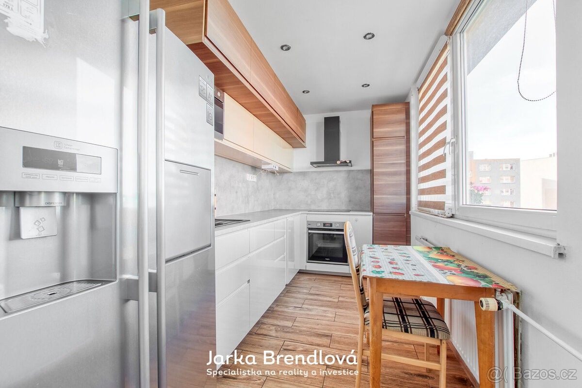 Byty, Ostrava, 700 30