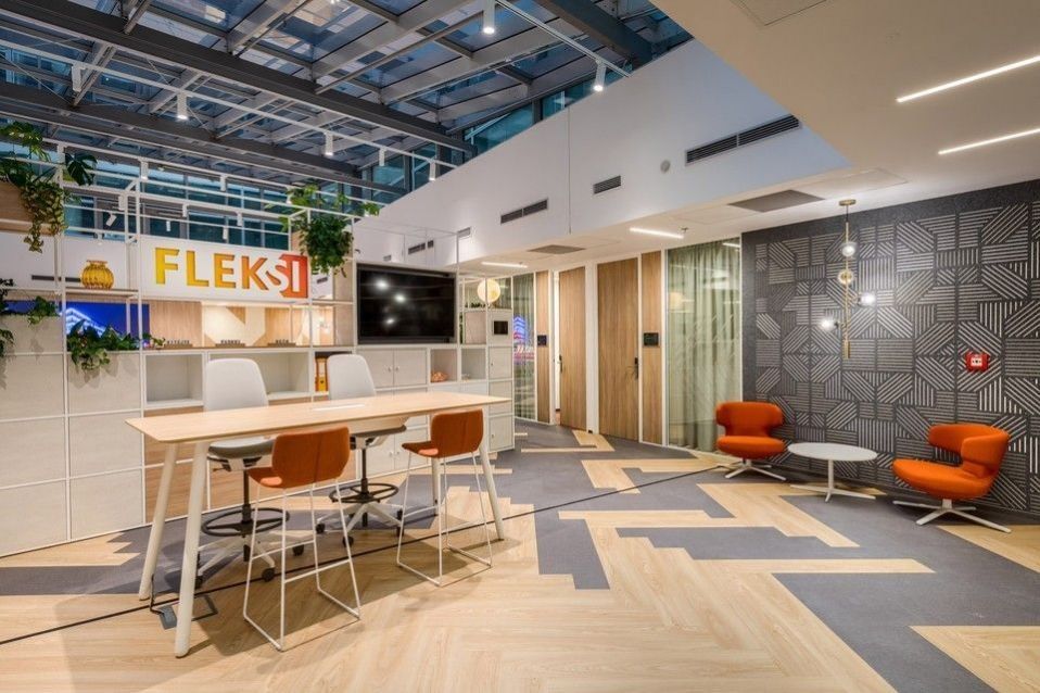 Pronájem kancelář - Vyskočilova, Praha, 30 m²