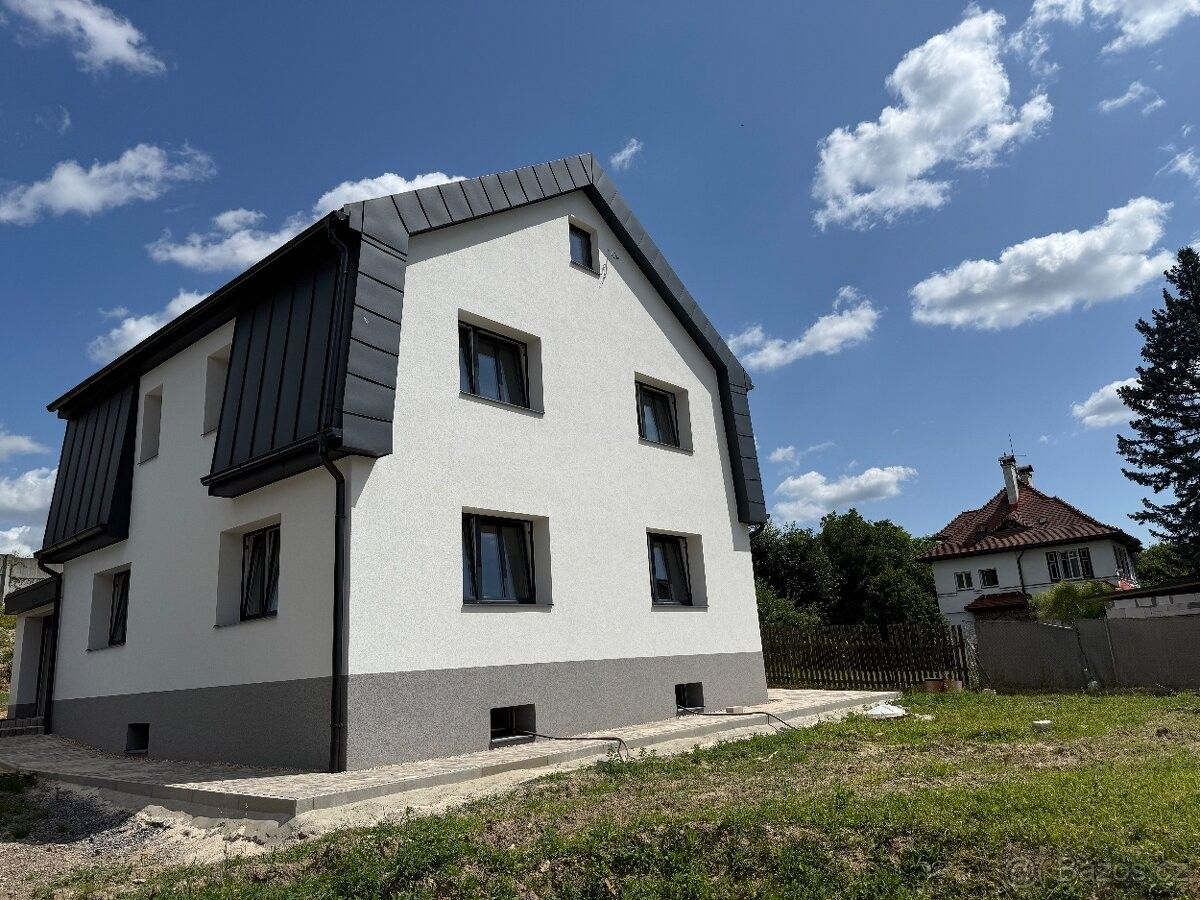 Rodinné domy, Dlouhý Most, 463 12