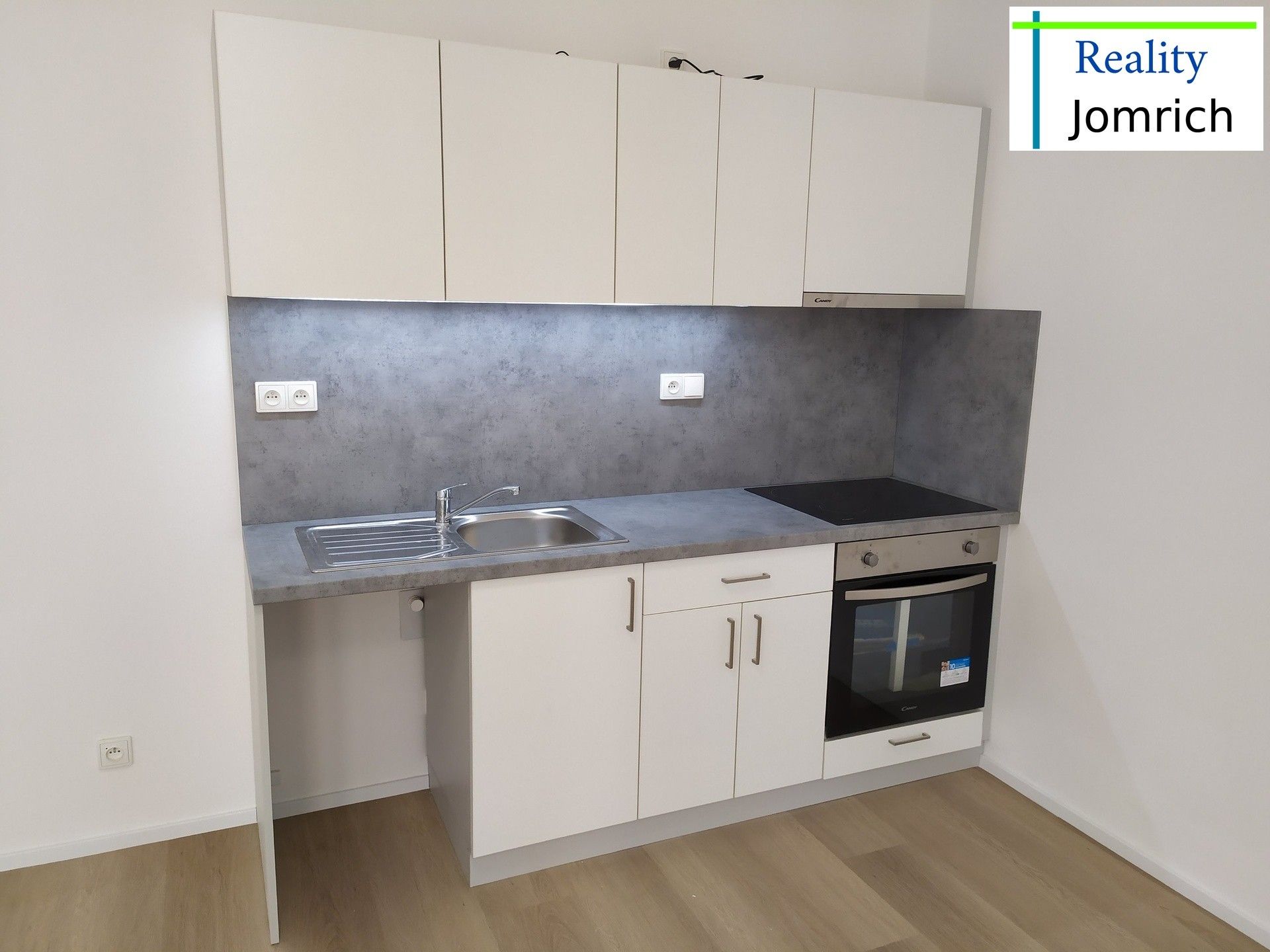 Pronájem byt 2+kk - Jungmannova, Jablonec nad Nisou, 52 m²