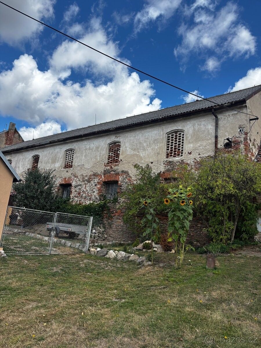Sklady, Třebíč, 674 01 - 1
