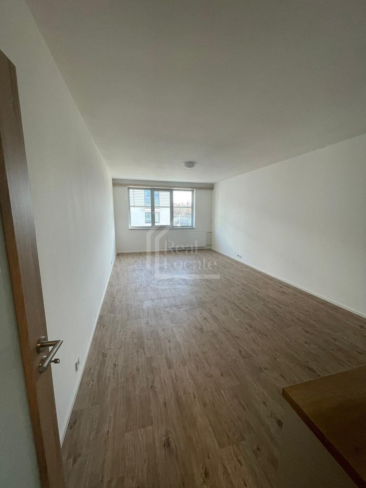 1+kk, Pod soutratím, Praha Vršovice, 37 m² - 1
