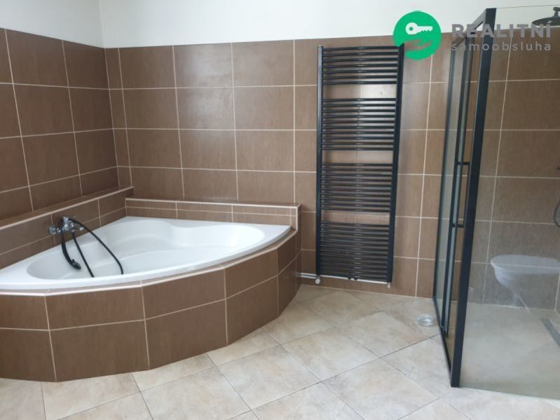 3+kk, Podhorská, Jablonec nad Nisou, 115 m² - 2
