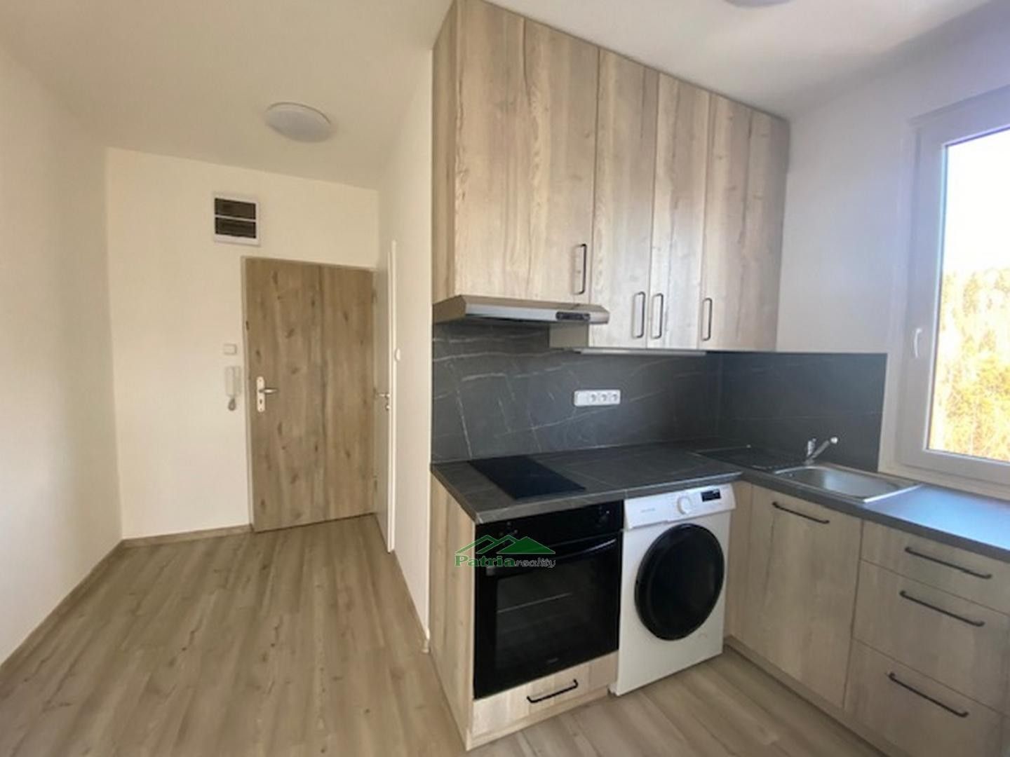 1+1, Radniční, Tanvald, 30 m²