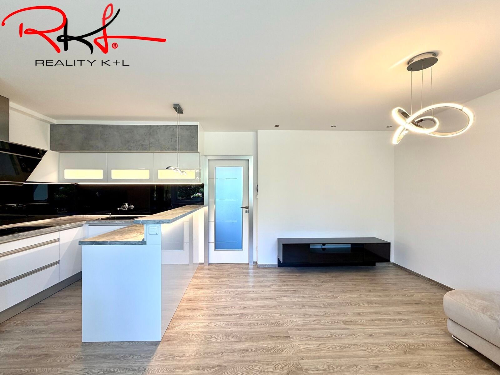 4+kk, Generála Janouška 849, Praha Černý Most, 100 m² - 2