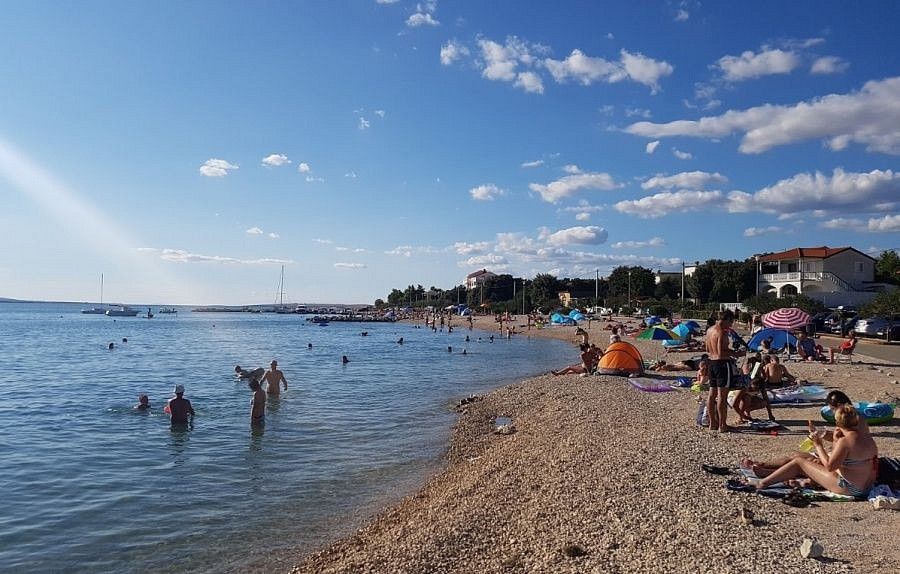 Pozemek pro bydlení, 953 m²