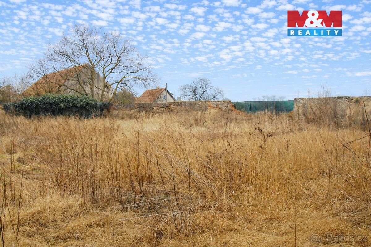 Prodej pozemek pro bydlení - Spomyšl, 277 05