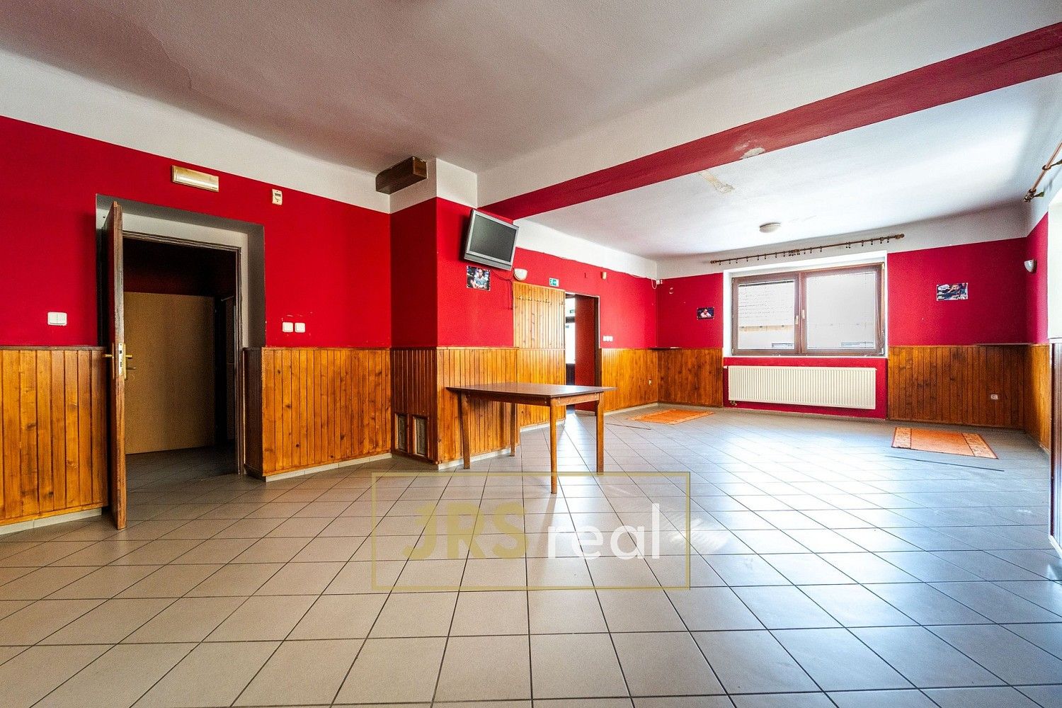 Restaurace, Popice, okres Břeclav, Jihomoravský kraj, 498 m² - 2