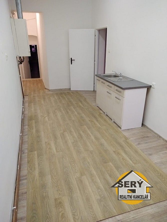 Kanceláře, Telč - Telč-Vnitřní Město, okres Jihlava, Kraj Vysočina, 60 m² - 2