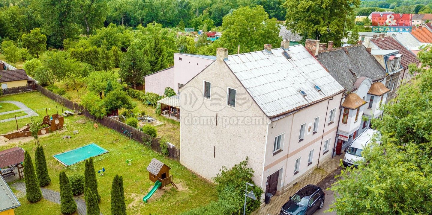 Činžovní domy, V Aleji, Chabařovice, 220 m²