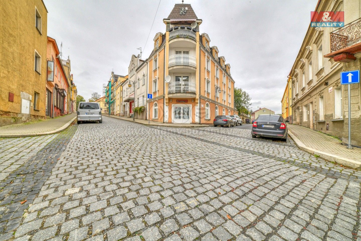 Restaurace, Maxima Gorkého, Kynšperk nad Ohří, 132 m²