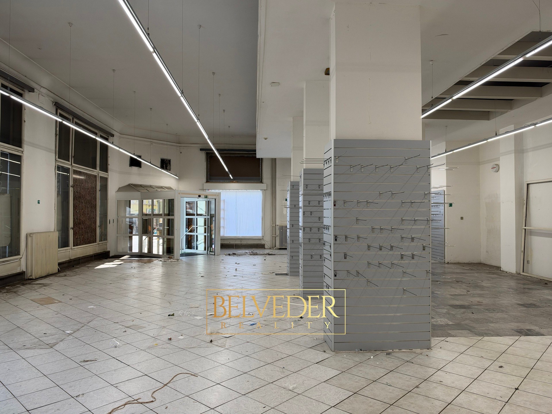 Pronájem obchodní prostory - Školní 349, Teplice, 441 m² - 5
