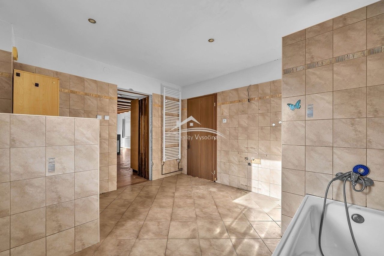 Prodej rodinný dům - Hojovice, 168 m² - 5