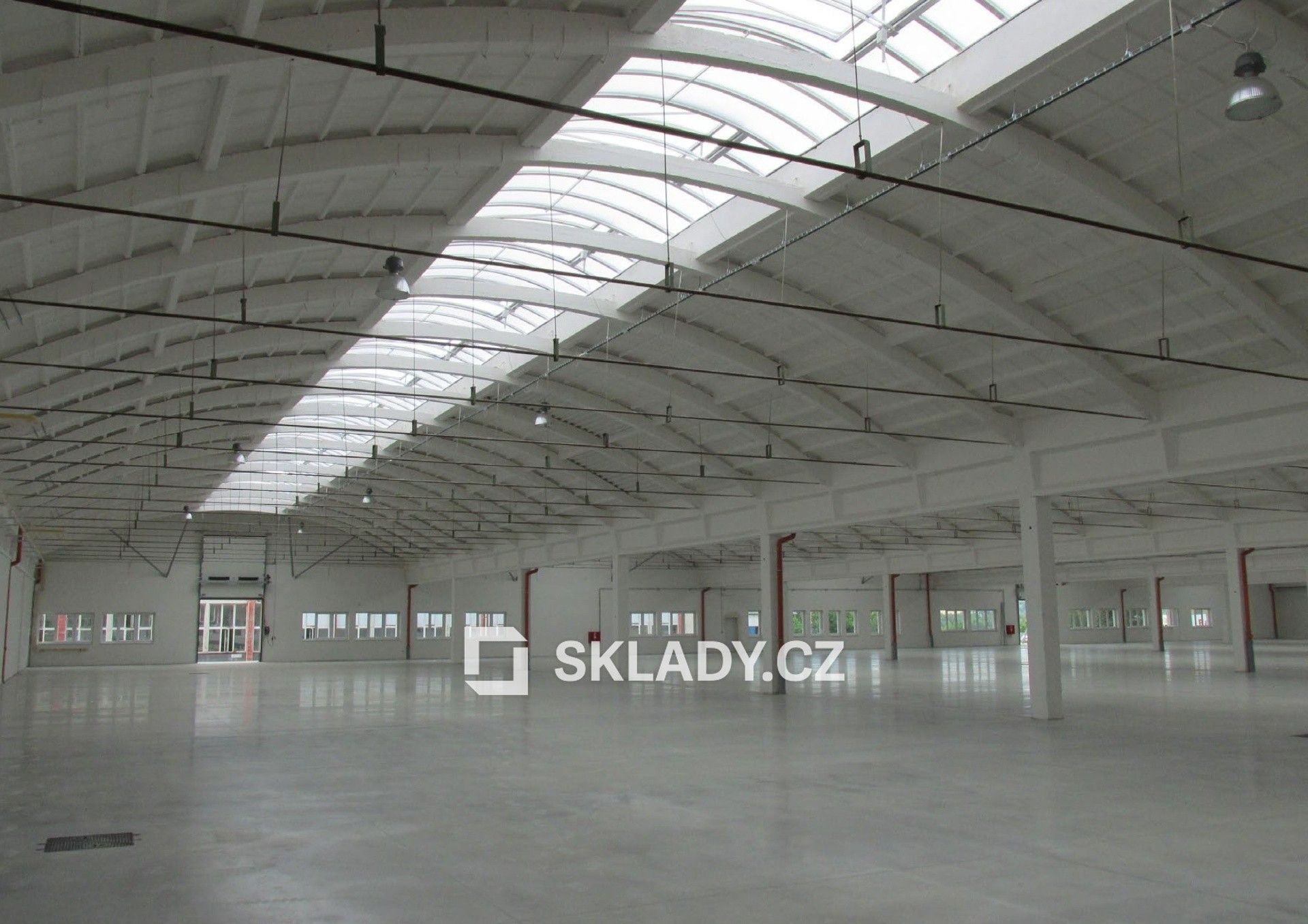 Pronájem sklad - Rousínov, 1 000 m² - 5