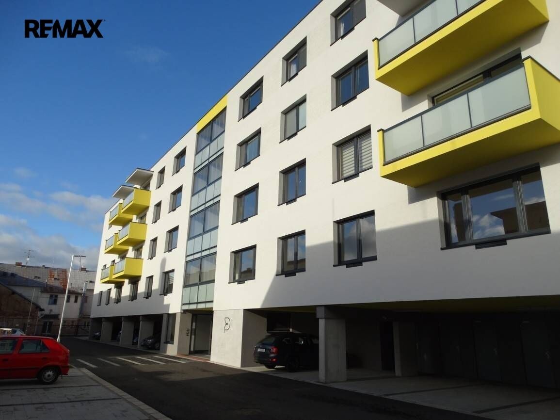 2+kk, Bratranců Veverkových 2895, Pardubice Zelené Předměstí, 50 m² - 1