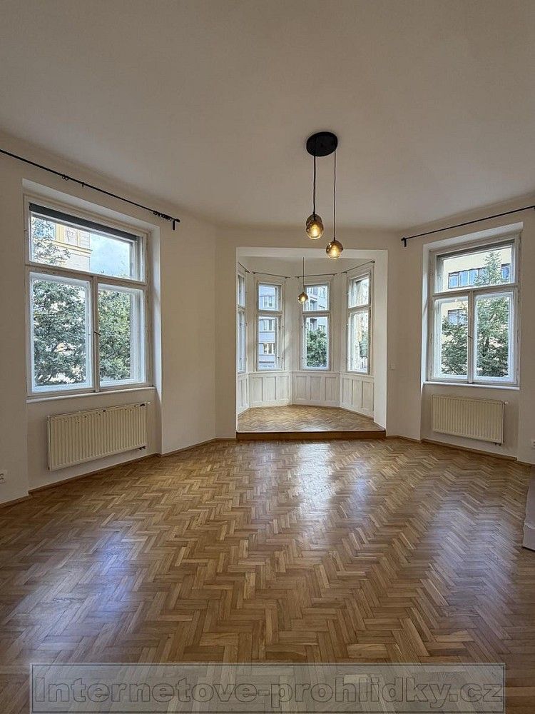 2+1, Praha - Vinohrady, okres Praha 3, Hlavní město Praha, 75 m² - 1