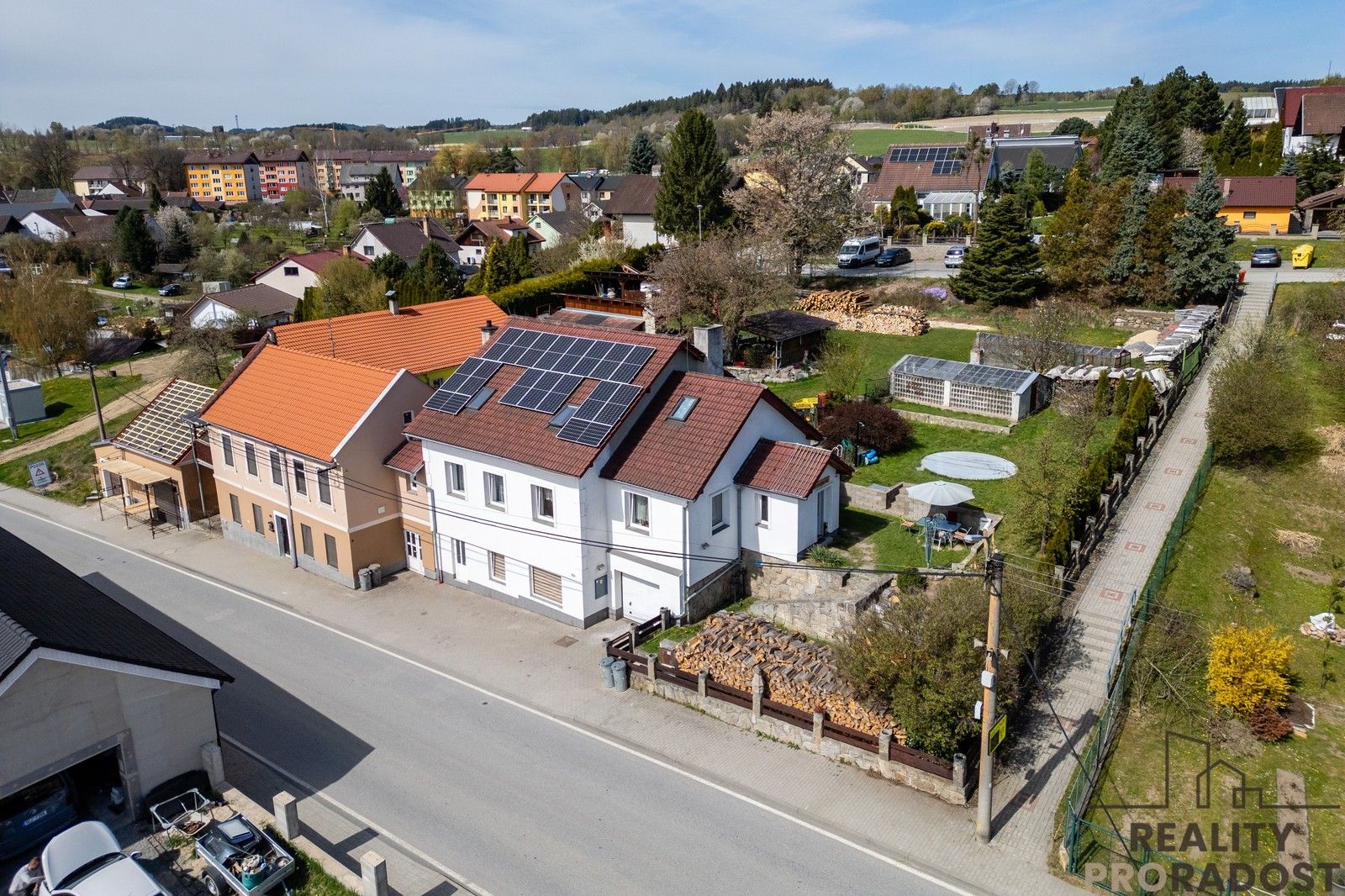 Rodinné domy, Dolní Dvořiště, 300 m² - 1