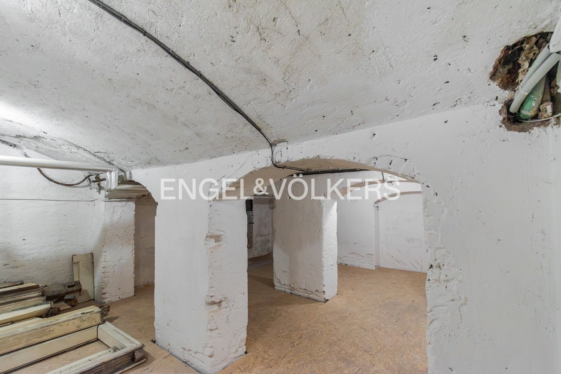 Sklad · 40 m² · Rejskova 948, Praha Vinohrady - 4