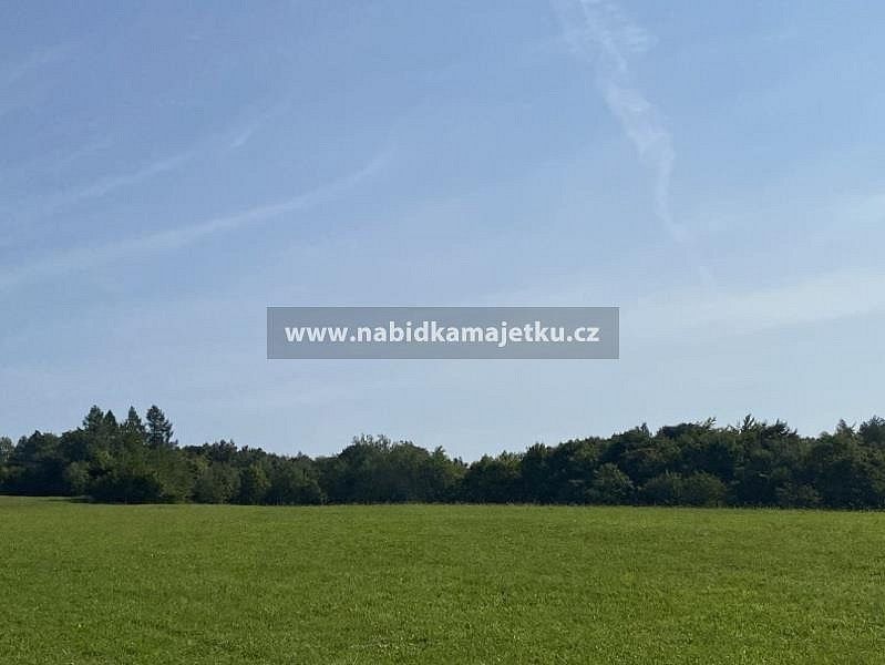 Pozemek, 5 884 m²