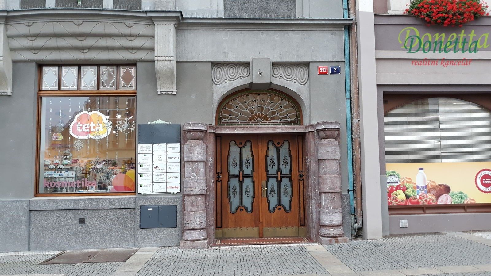 Pronájem kancelář - Baťkovo náměstí, Hradec Králové, 22 m²