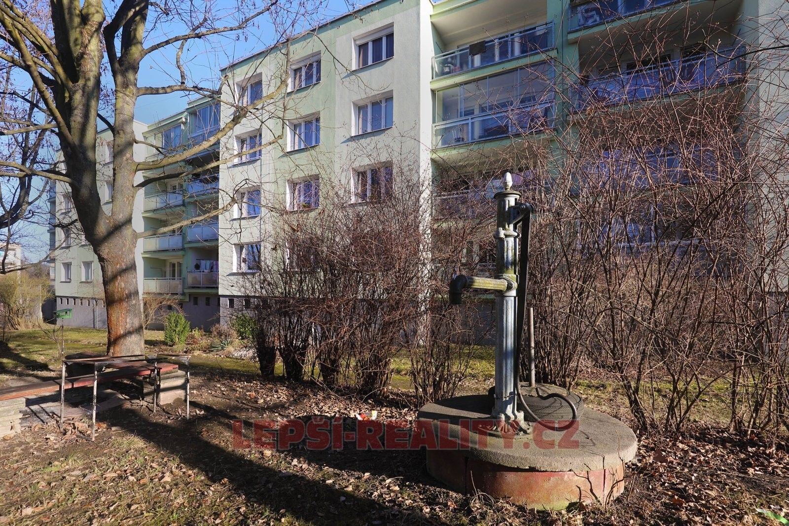 Prodej byt 3+1 - 28. ŘÍJNA, Starý Plzenec, 61 m²