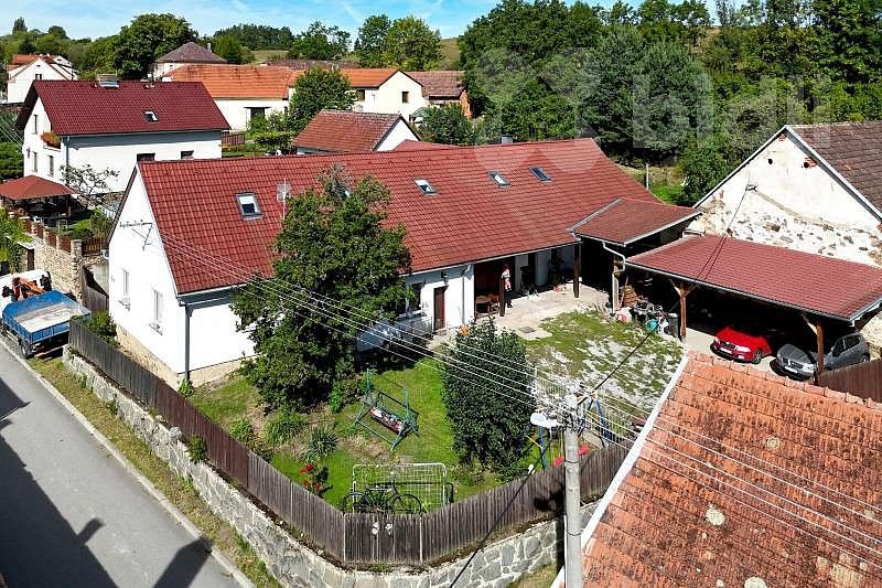 Rodinný dům, 415 m²