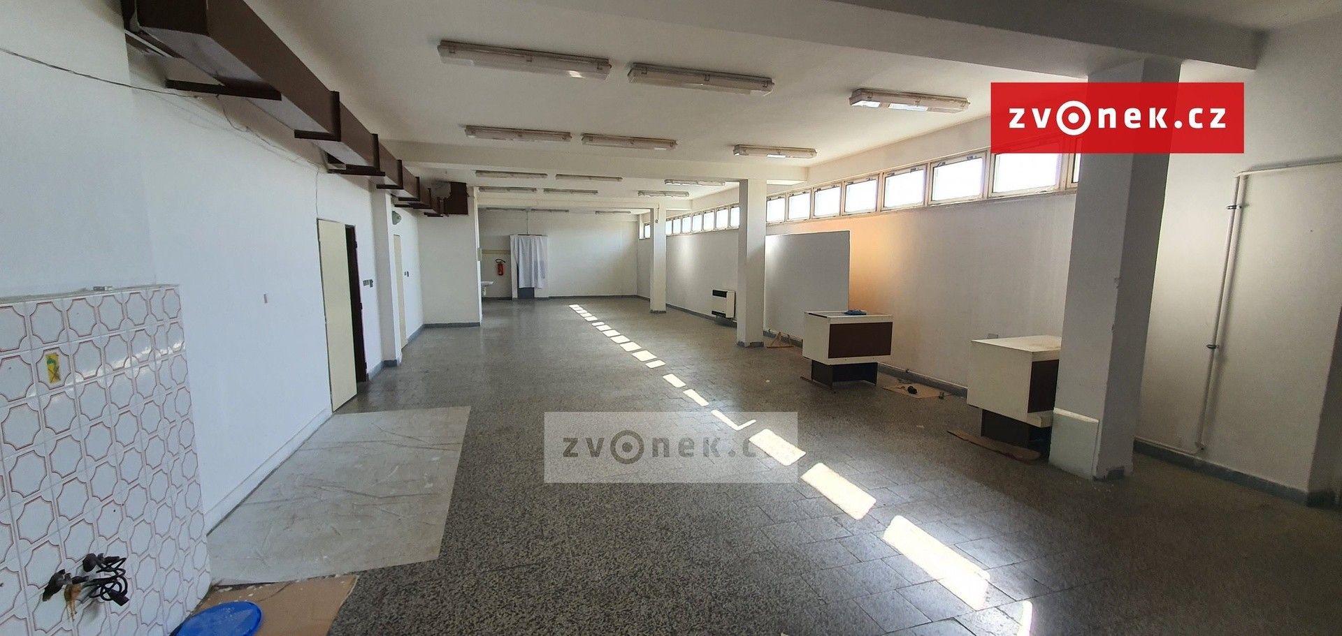 Pronájem obchodní prostory - Spytihněv, 442 m² - 5