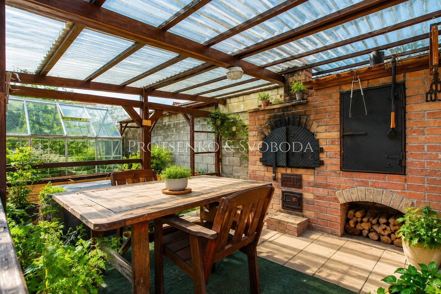 Rodinné domy, Česká Lípa, Liberecký kraj, 310 m² - 2