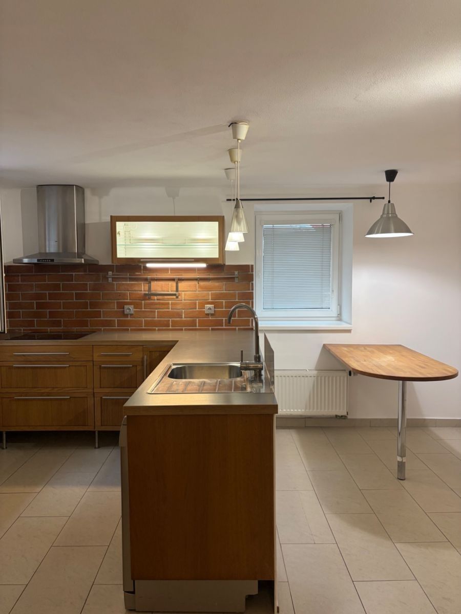 2+1, Tomická, Praha - Strašnice, 50 m² - 1