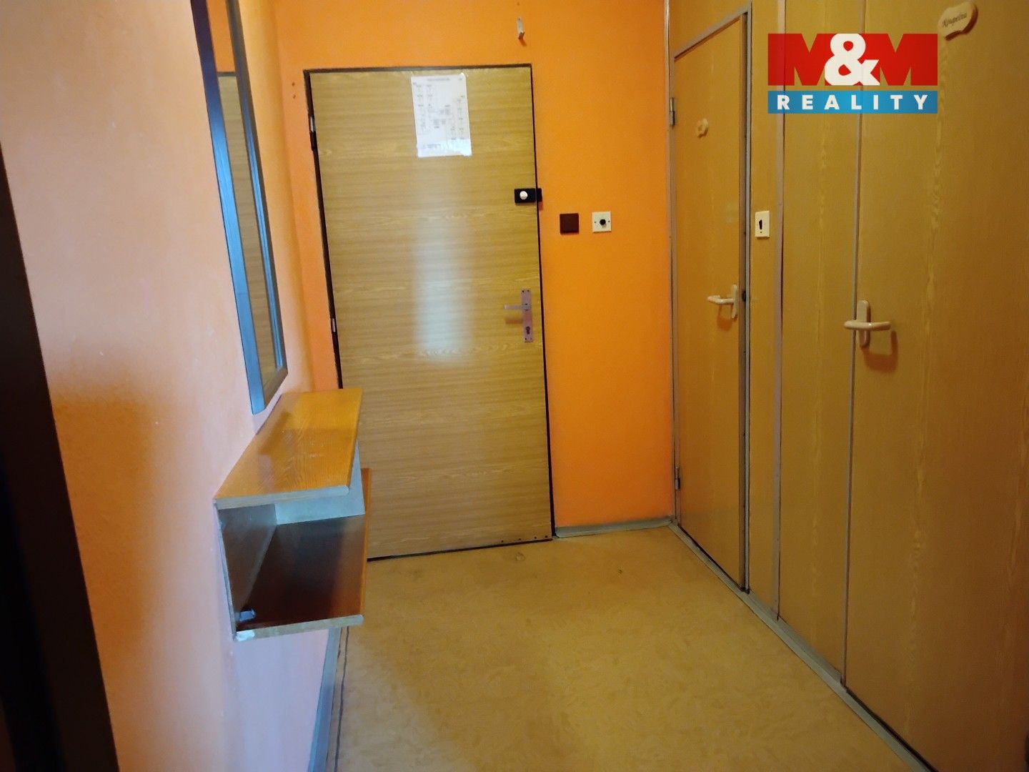 Pronájem kancelář - Revoluční, Bruntál, 24 m²