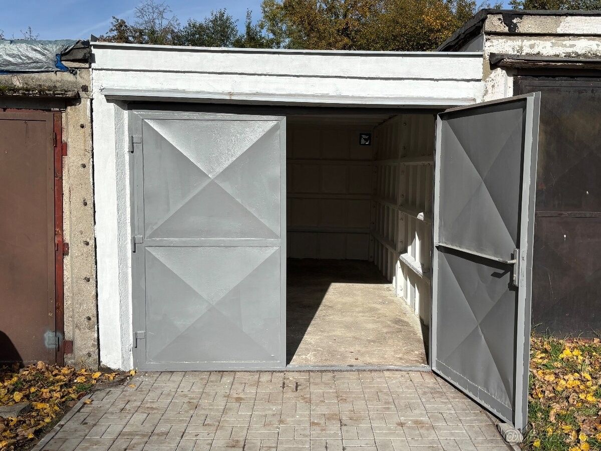 Prodej garáž - Býchory, 280 02