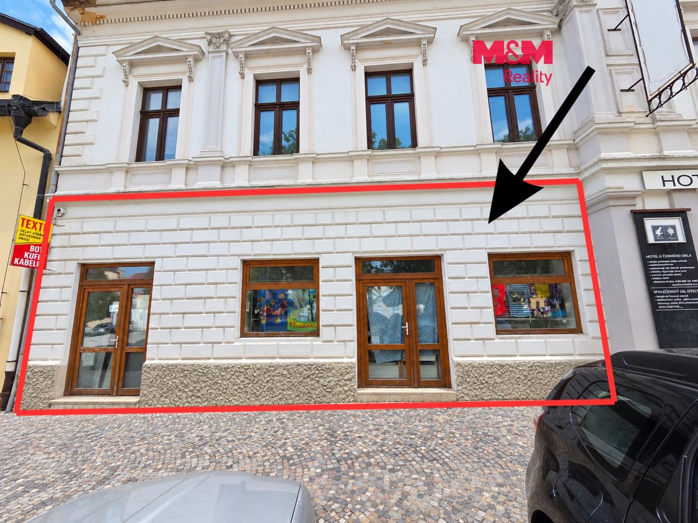 Obchodní prostory, náměstí Smiřických, Kostelec nad Černými lesy, 74 m²