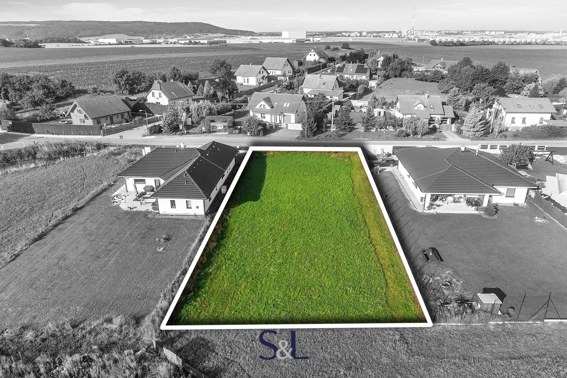 Pozemky pro bydlení, Valy, Plazy