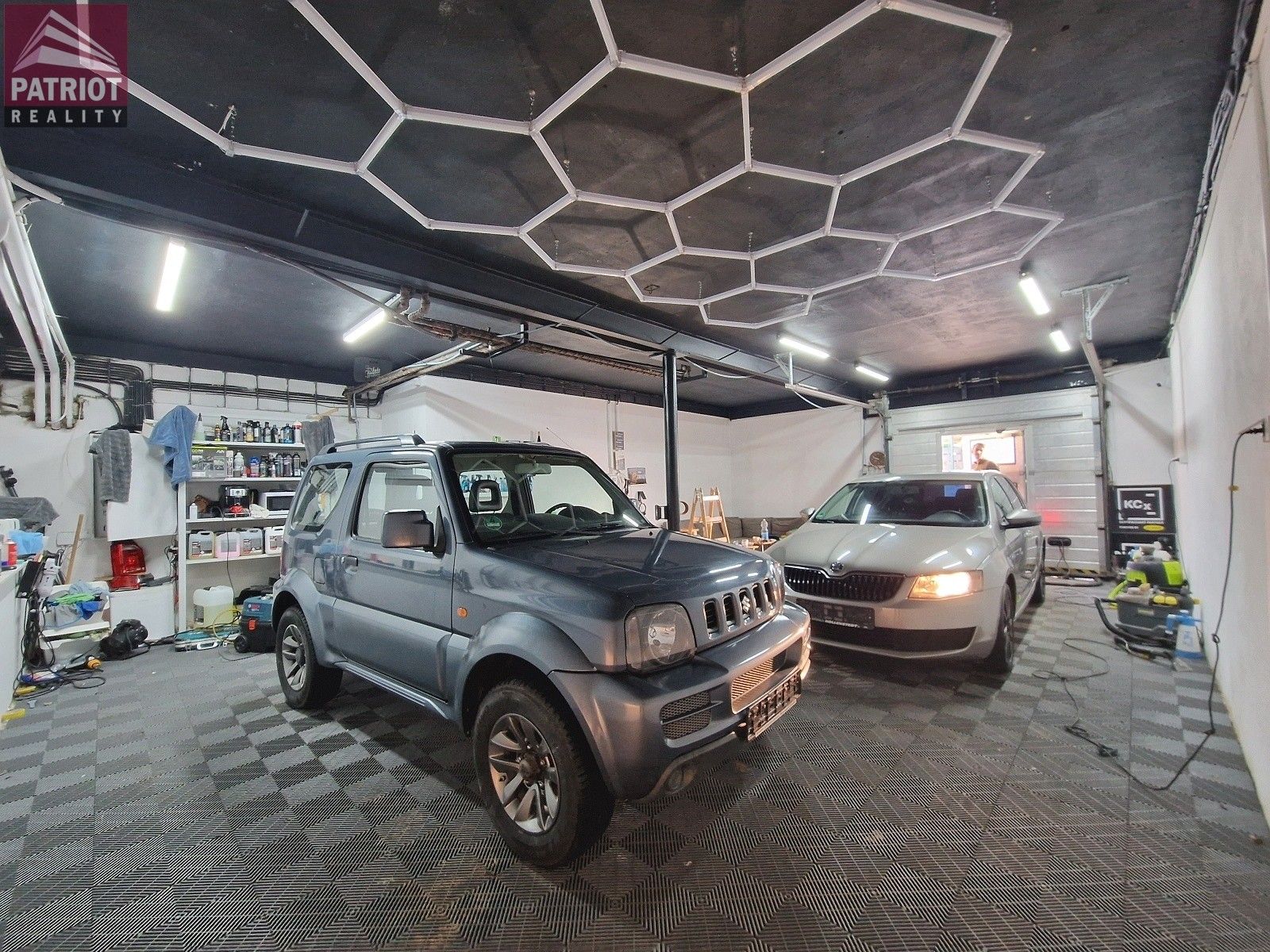 Garáže, U Romzy, Olomouc, 50 m²