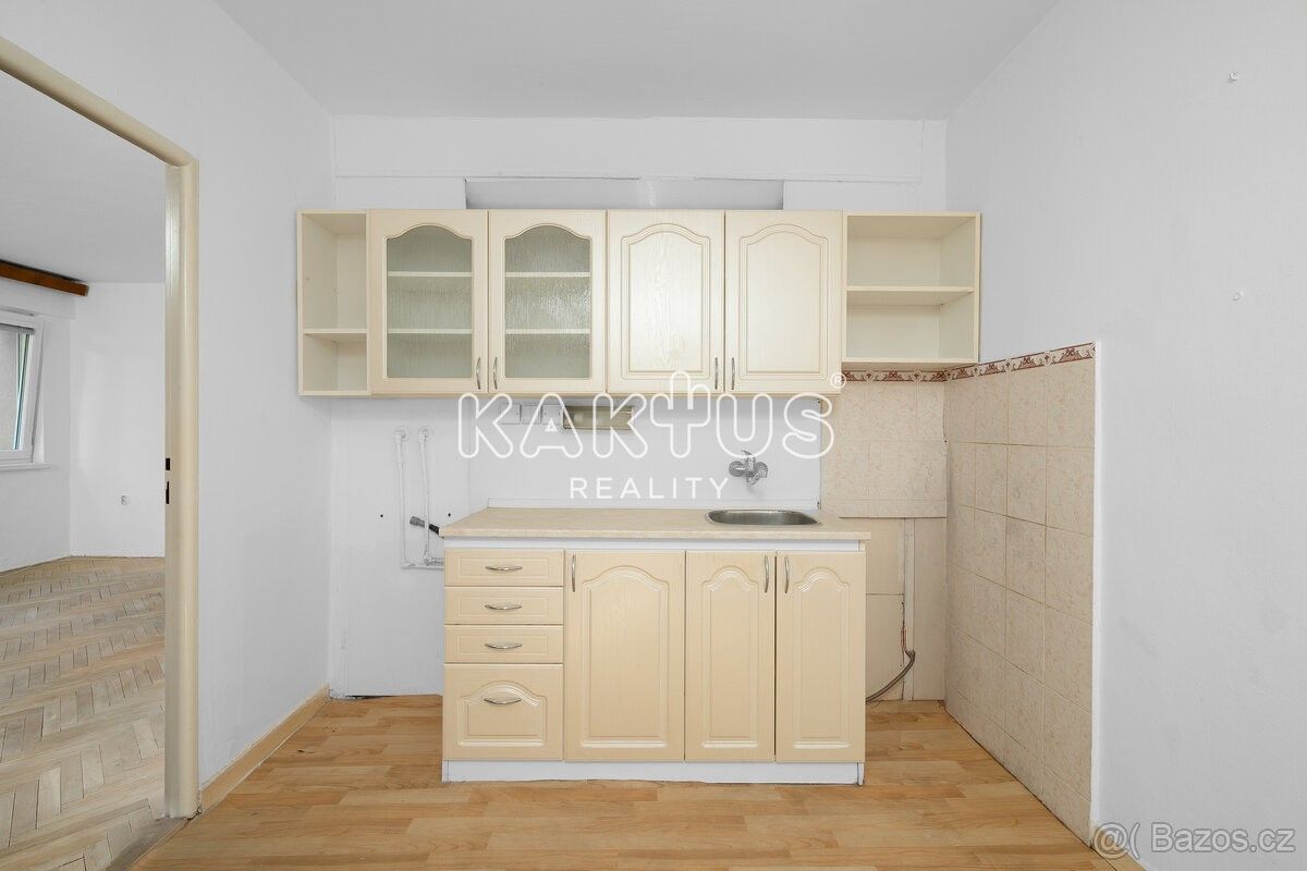 Byty, Ostrava, 702 00