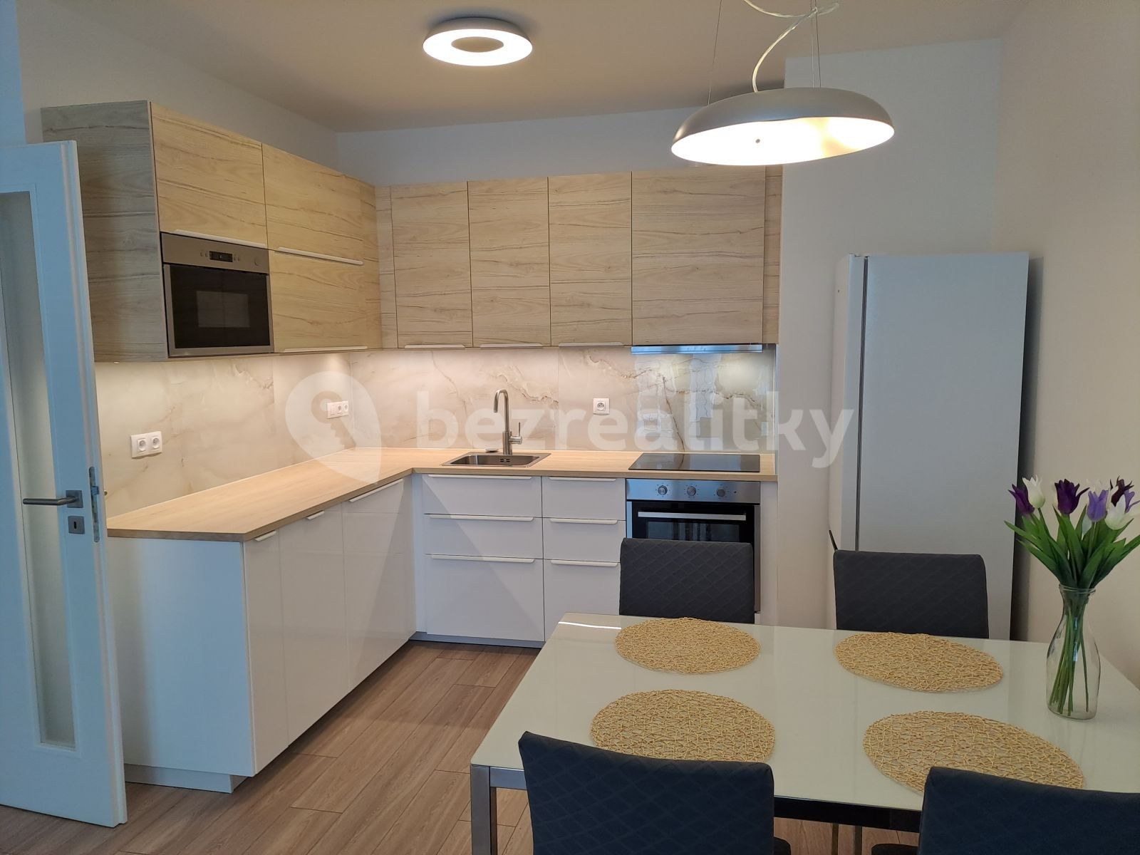 Pronájem byt 2+kk - V Háji, Praha - Holešovice, 56 m² - 5
