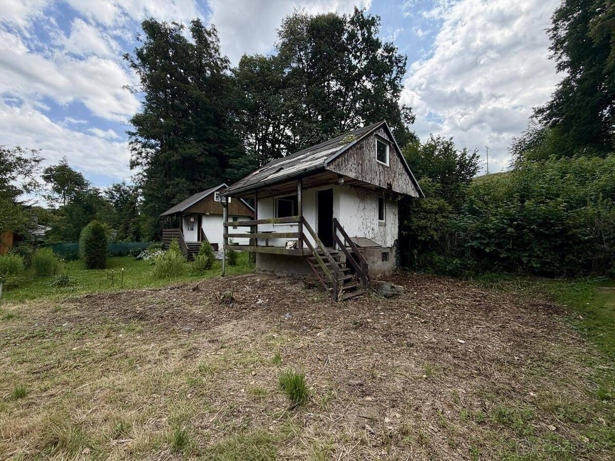 Chaty, Ostrava, 725 27