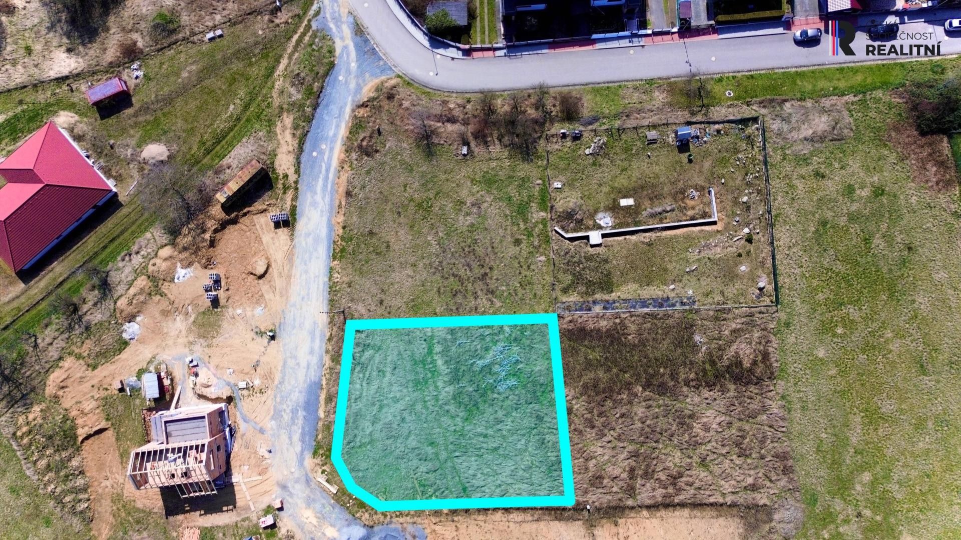 Pozemek pro bydlení, 1 069 m²