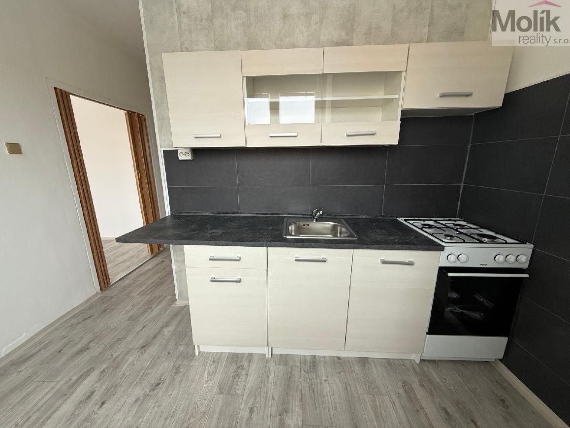 Pronájem byt 2+1 - Jaroslava Vrchlického, Most, 56 m²