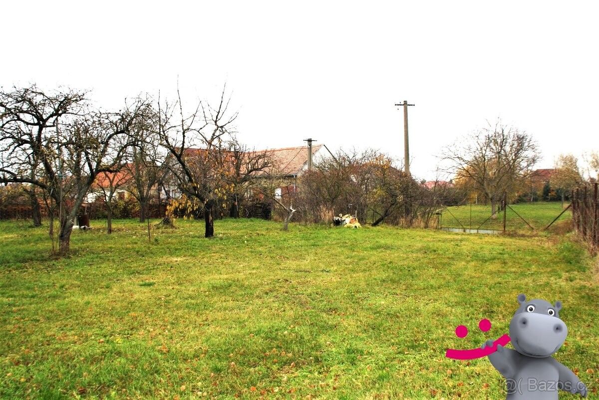 Prodej pozemek pro bydlení - Hevlín, 671 69