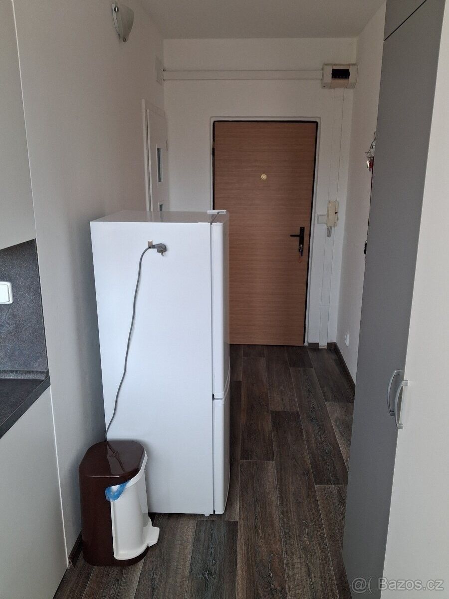 Byt · Meziměstí u Broumova, 549 81 - 3